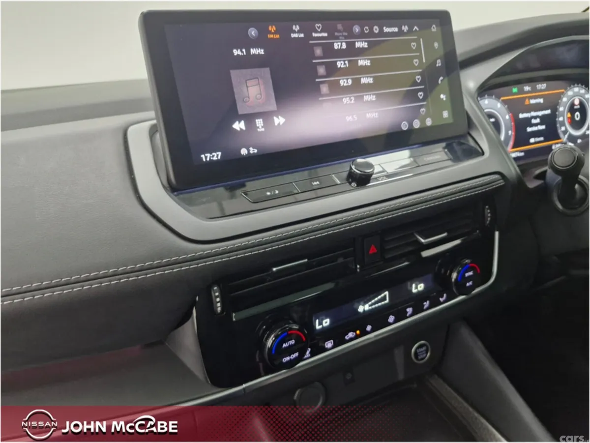 Nissan Qashqai MPV, Petrol Hybrid, 2025, Blue