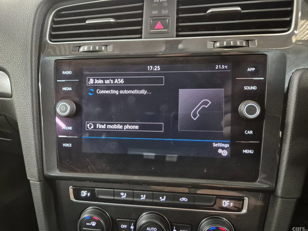 Volkswagen Golf Hatchback, Petrol, 2018, Blue