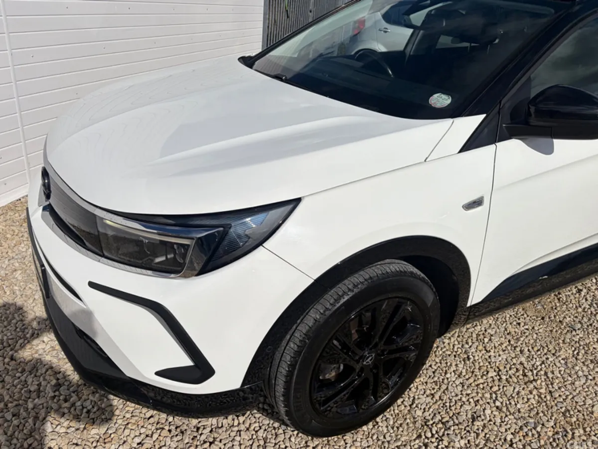 Opel Grandland MPV, Diesel, 2023, White