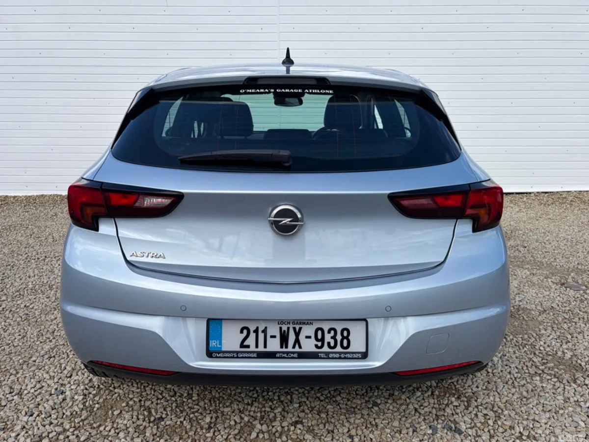 Opel Astra Hatchback, Diesel, 2021, Grey