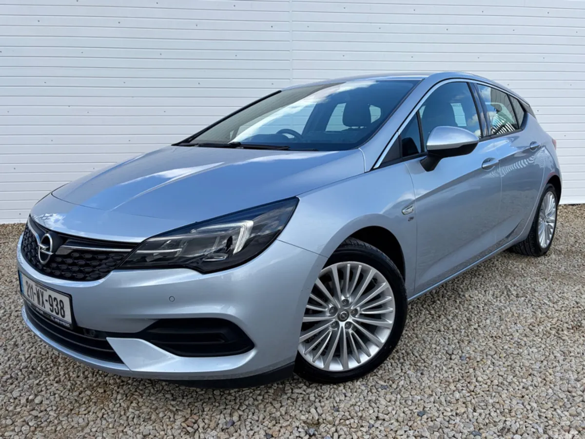 Opel Astra Hatchback, Diesel, 2021, Grey