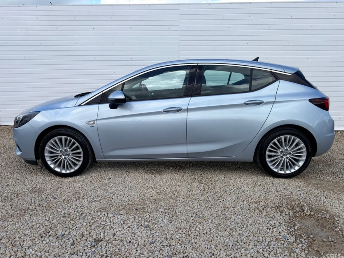 Opel Astra Hatchback, Diesel, 2021, Grey