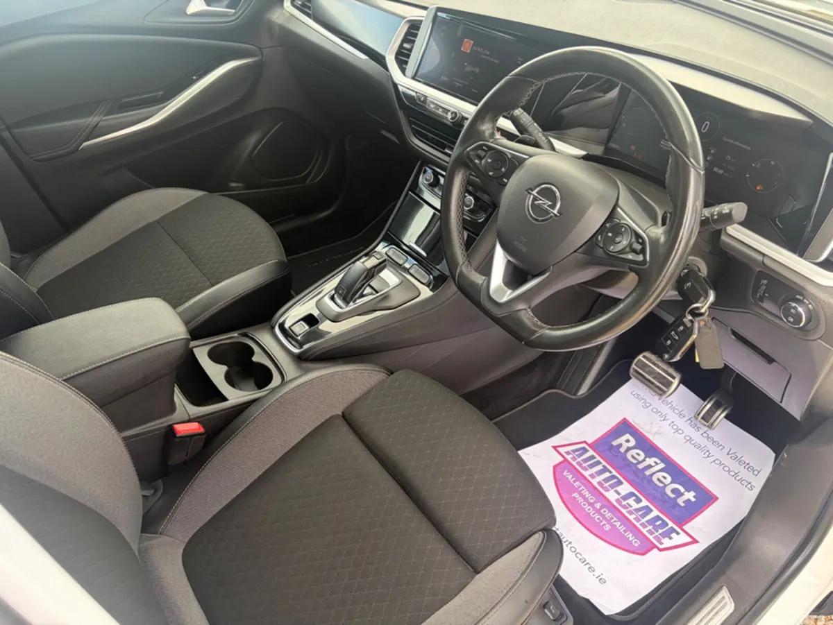 Opel Grandland MPV, Diesel, 2023, White
