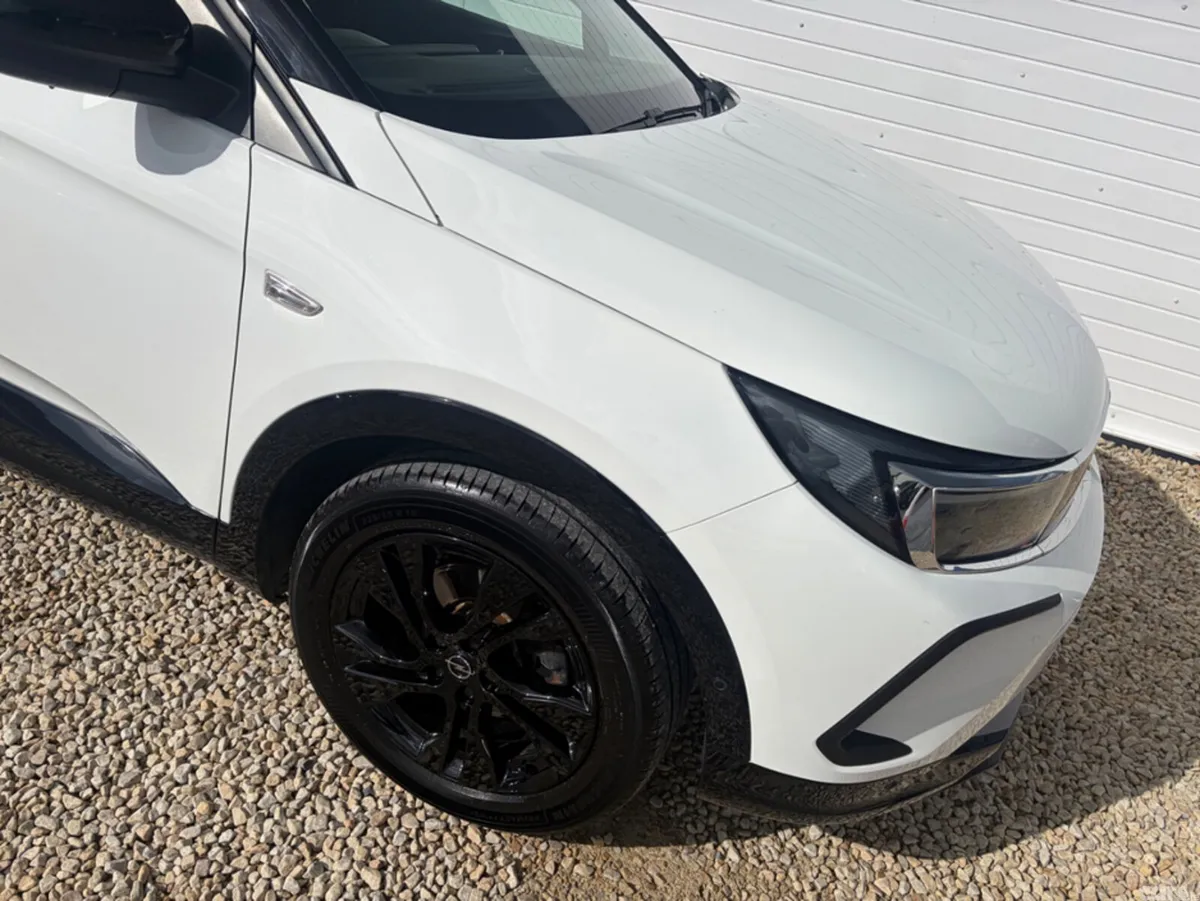 Opel Grandland MPV, Diesel, 2023, White