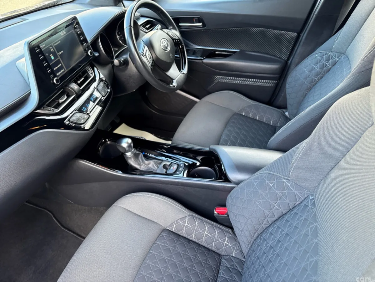 Toyota C-HR Hatchback, Petrol Hybrid, 2021, Grey