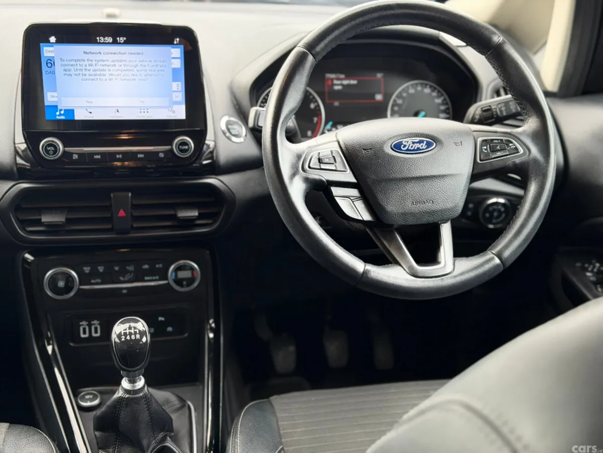 Ford EcoSport Hatchback, Petrol, 2019, Black