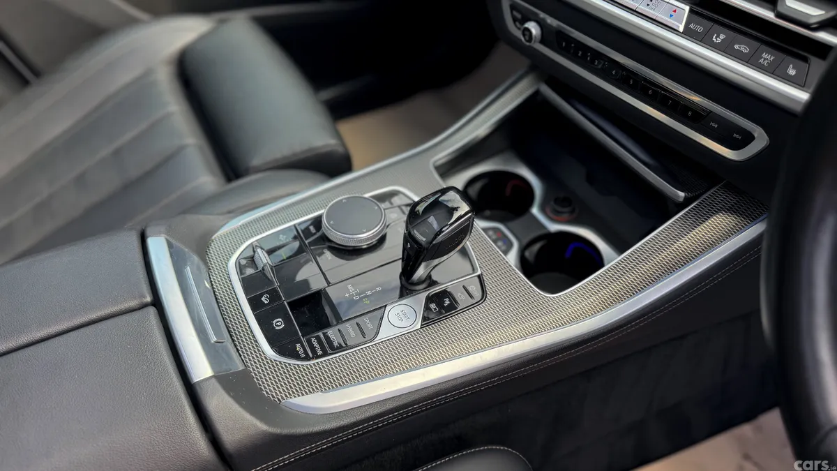 BMW X5 SUV, Petrol Plug-in Hybrid, 2021, White