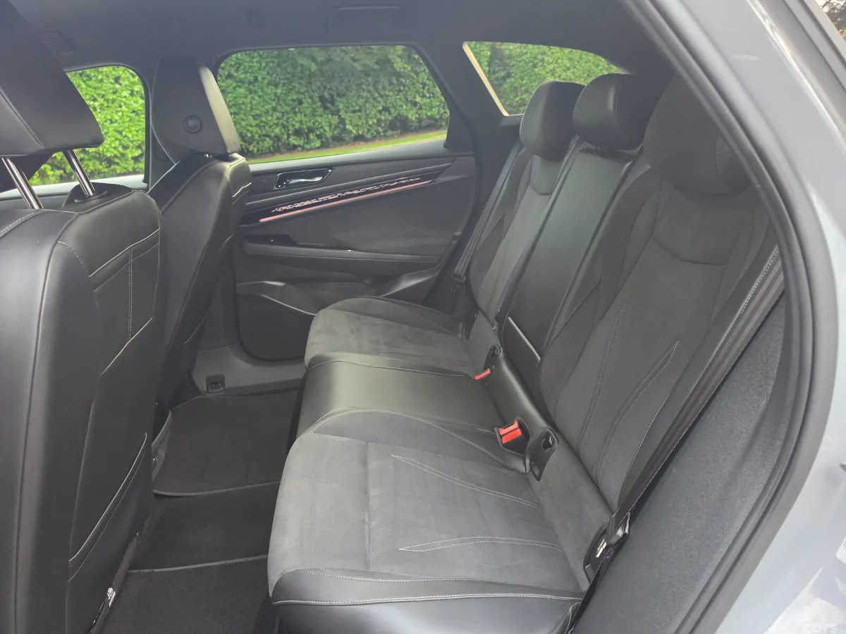 Volkswagen ID.7 Estate, Electric, 2024, Grey