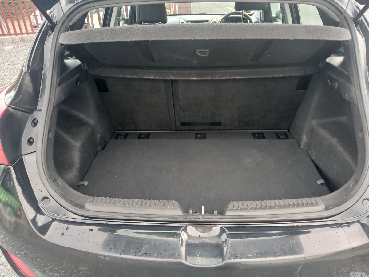 Hyundai i30 Hatchback, Diesel, 2015, Black