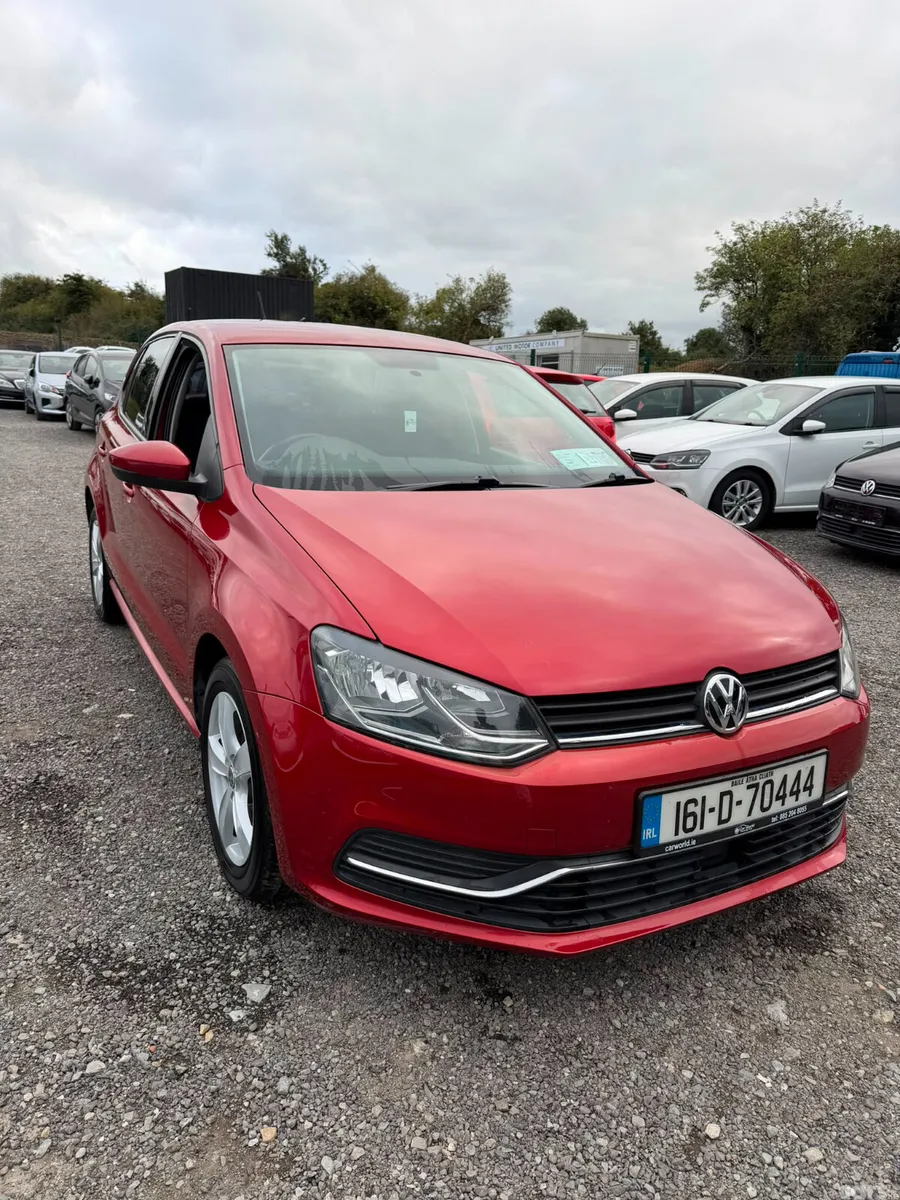Volkswagen Polo Hatchback, Petrol, 2016, Red