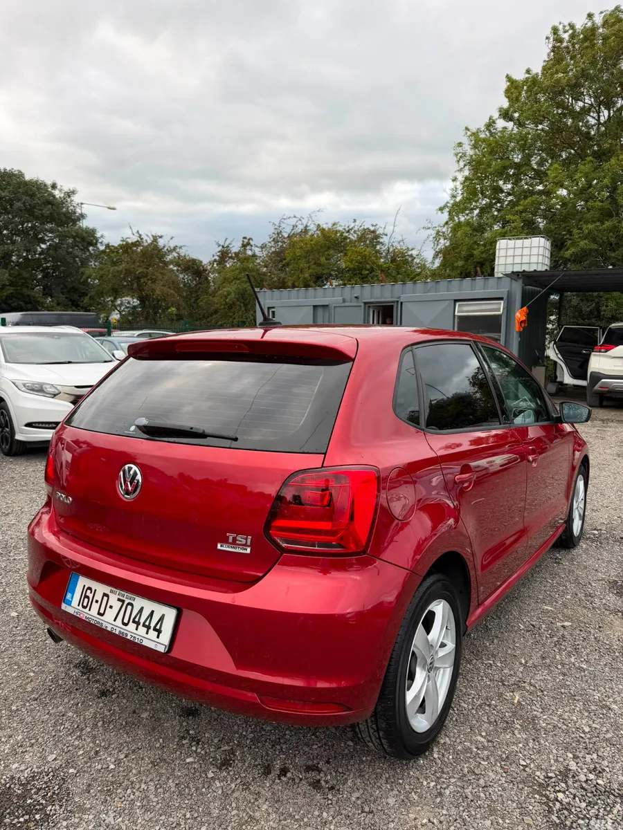 Volkswagen Polo Hatchback, Petrol, 2016, Red