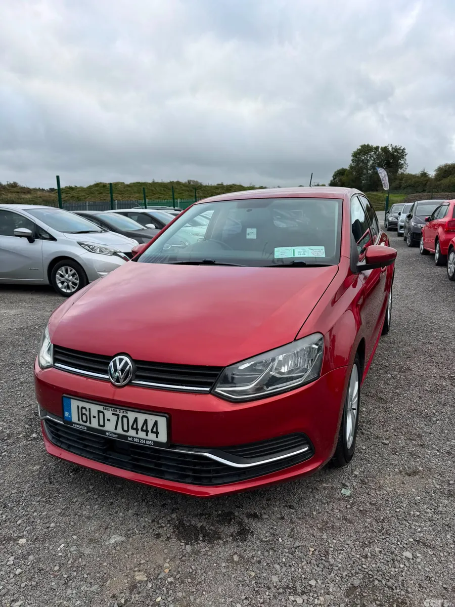 Volkswagen Polo Hatchback, Petrol, 2016, Red