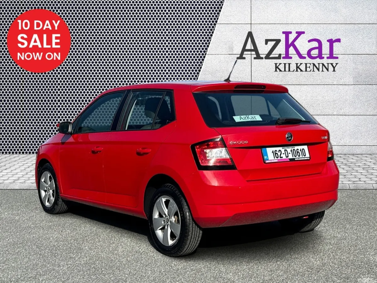 Skoda Fabia Hatchback, Diesel, 2016, Red