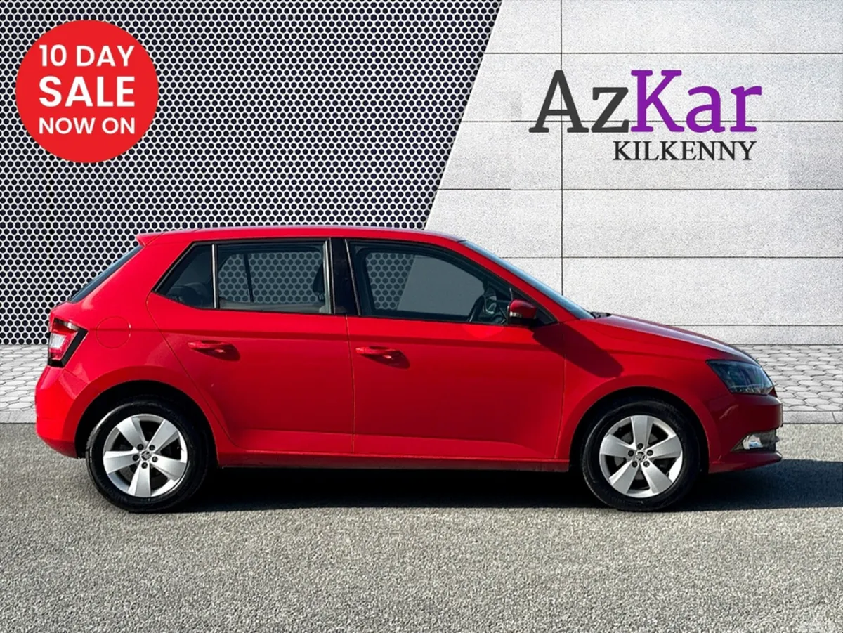 Skoda Fabia Hatchback, Diesel, 2016, Red