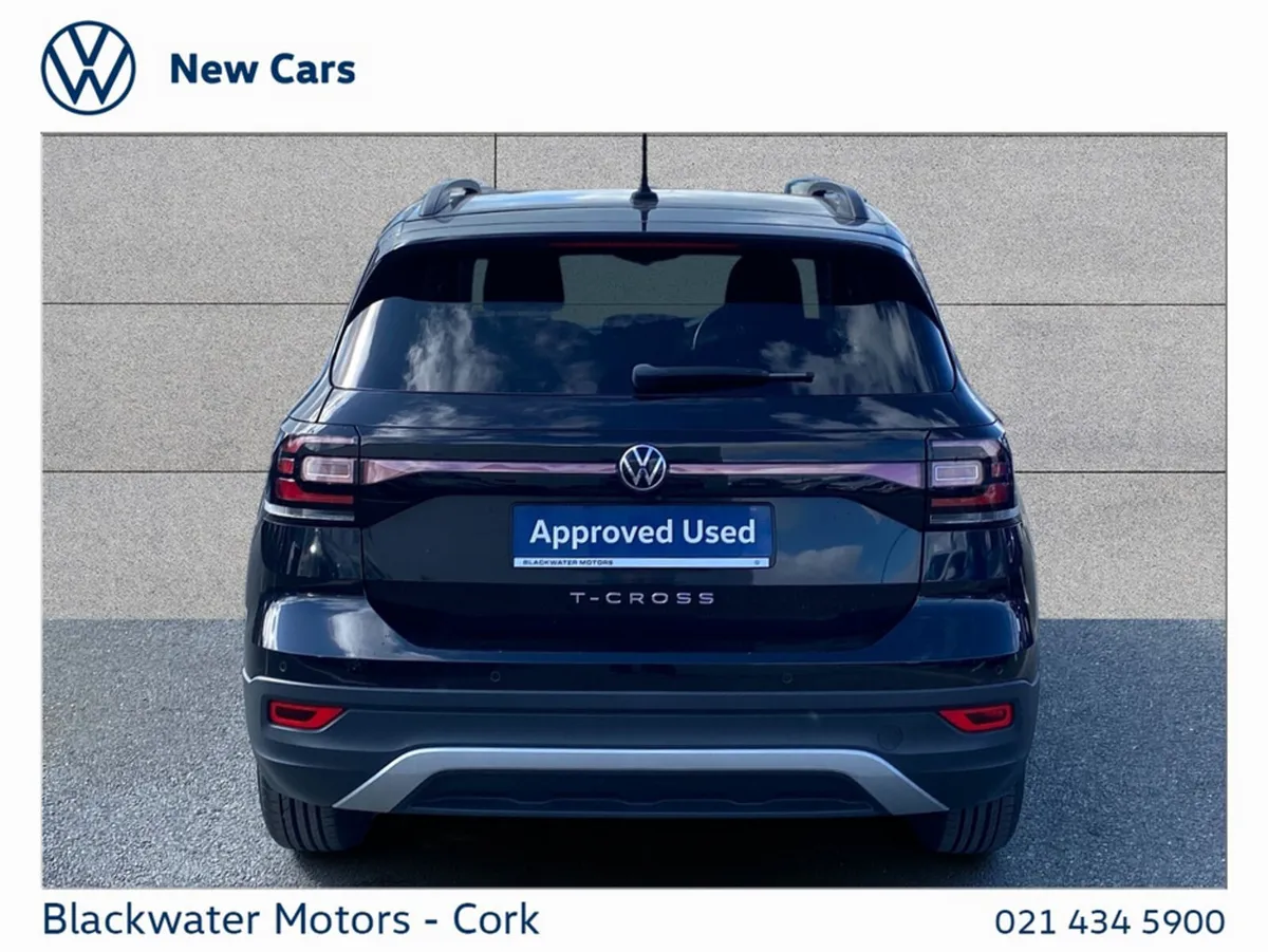 Volkswagen T-Cross Hatchback, Petrol, 2021, 