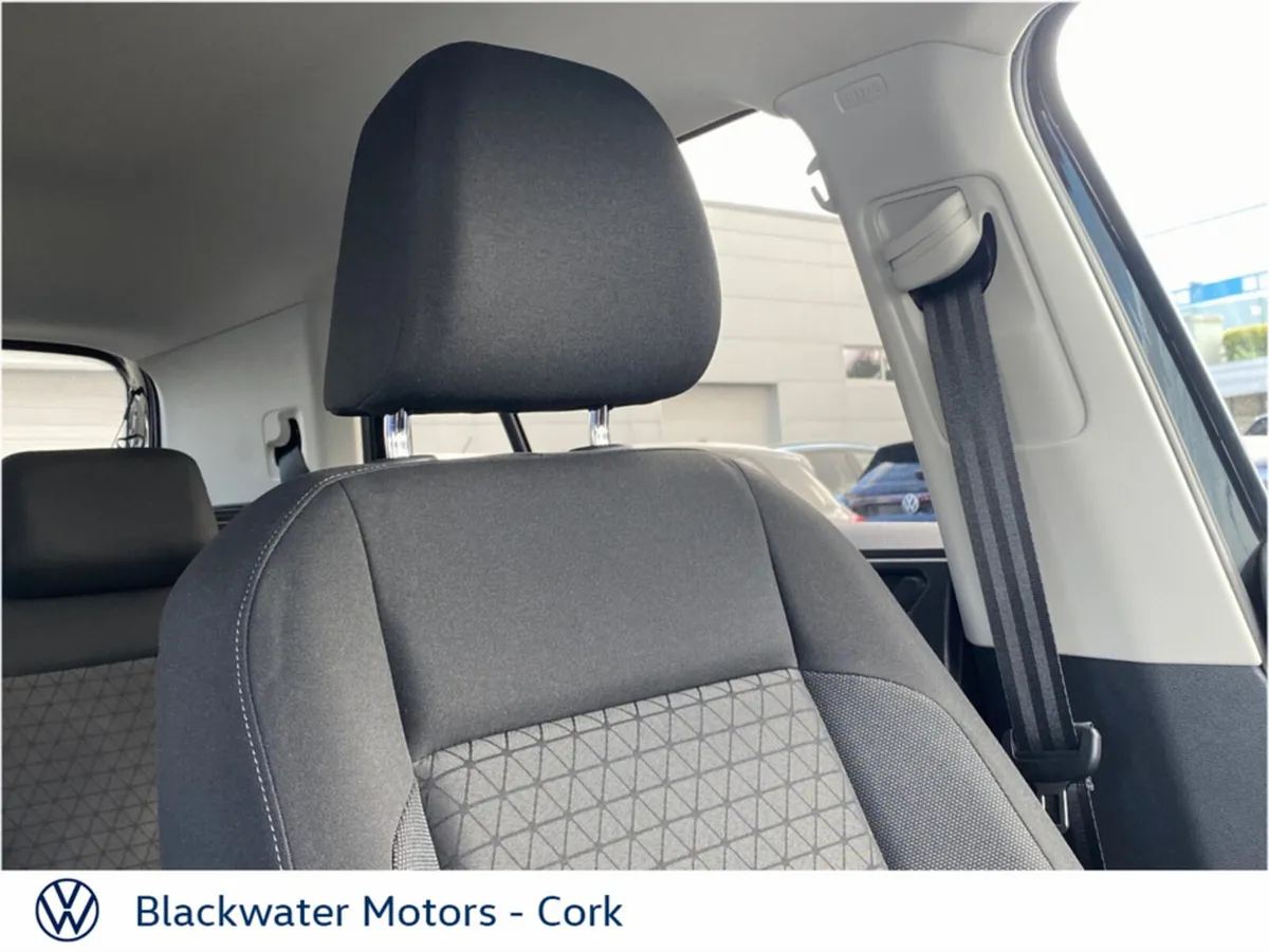 Volkswagen T-Cross Hatchback, Petrol, 2021, 