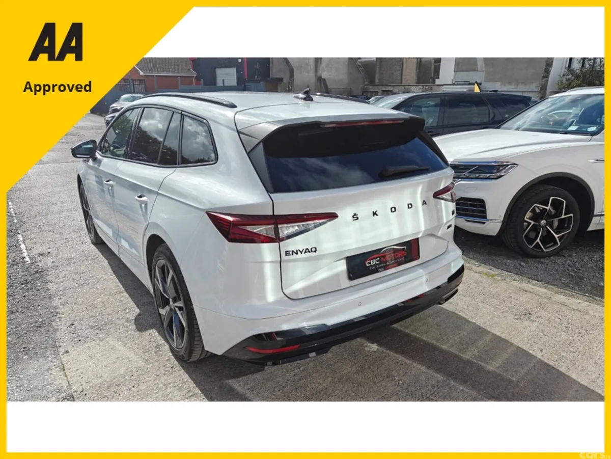 Skoda Enyaq Hatchback, Electric, 2023, White