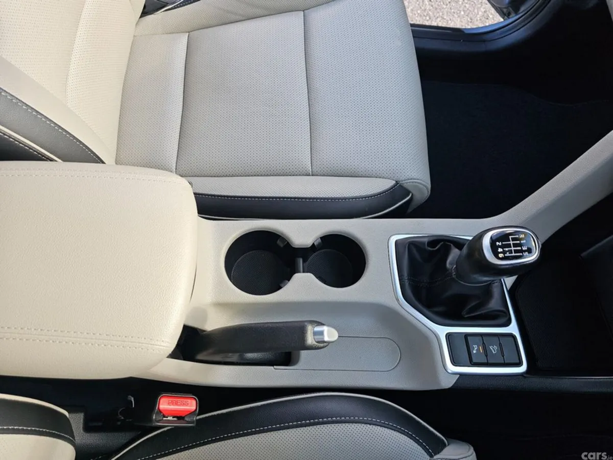 Kia Sportage MPV, Diesel Hybrid, 2021, Grey