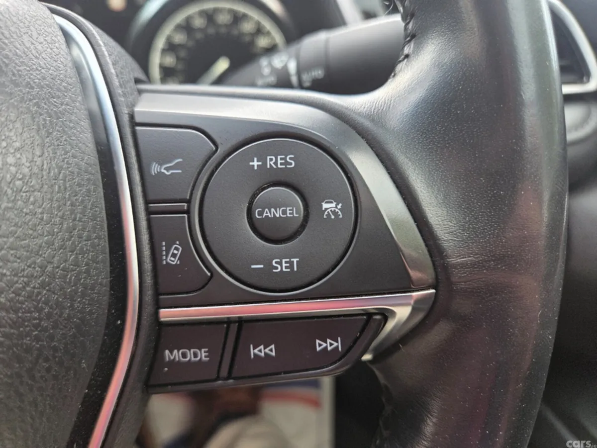 Toyota Camry Saloon, Petrol Hybrid, 2021, Grey
