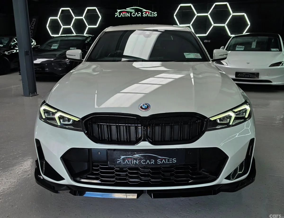 BMW 3-Series Saloon, Petrol Plug-in Hybrid, 2024, White