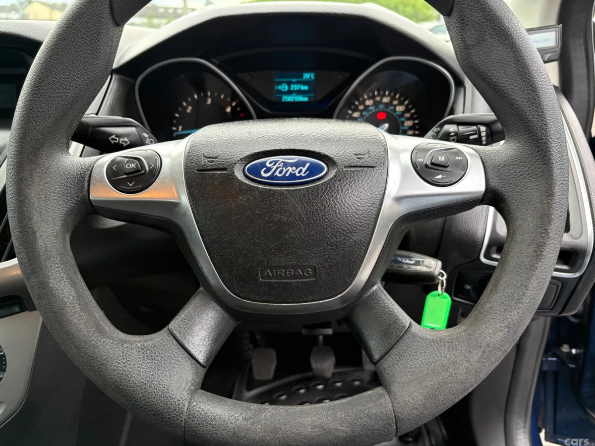 Ford Focus Hatchback, Diesel, 2013, Blue
