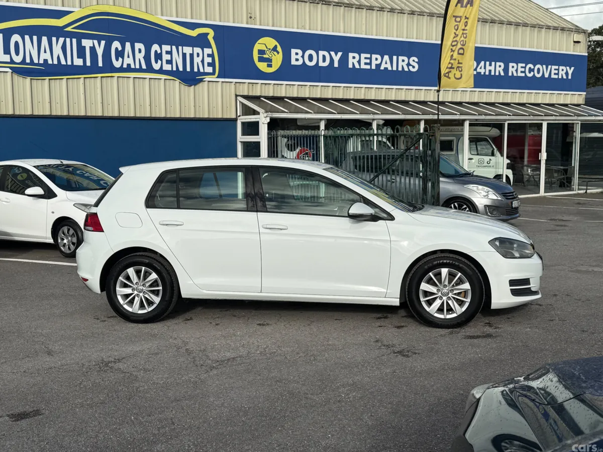 Volkswagen Golf Hatchback, Petrol, 2013, White
