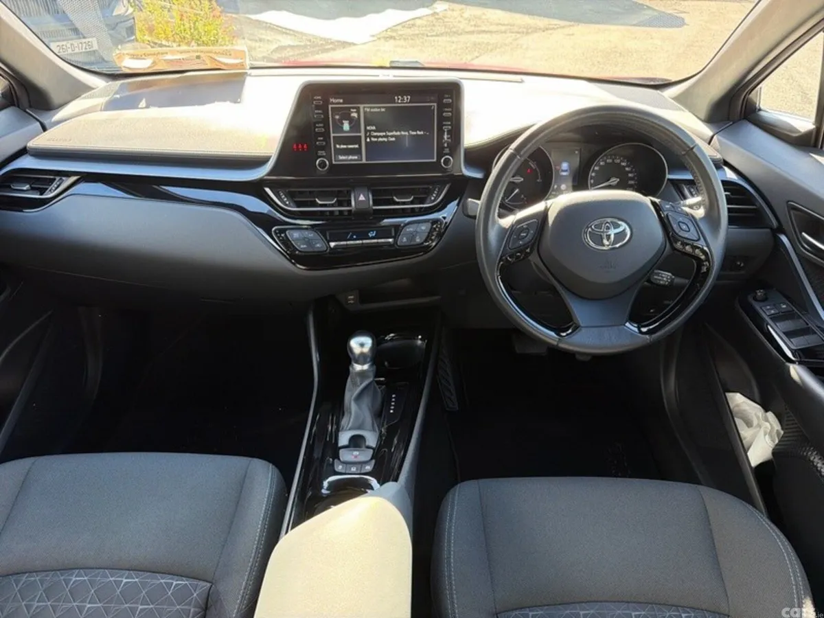 Toyota C-HR SUV, Petrol Hybrid, 2021, Red