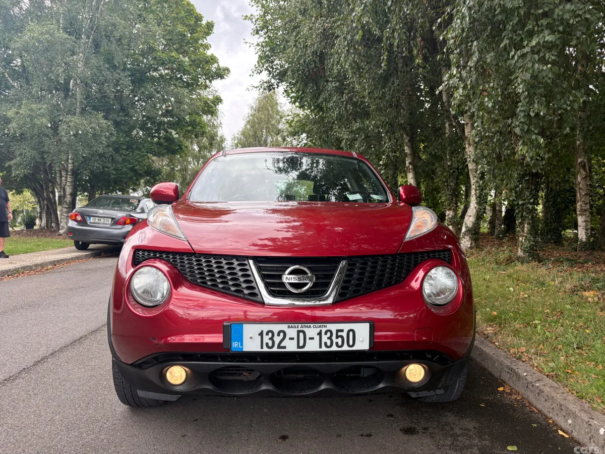 Nissan Juke SUV, Petrol, 2013, Red