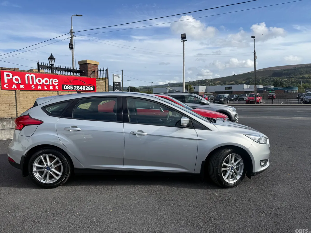 Ford Focus Hatchback, Diesel, 2017, Grey
