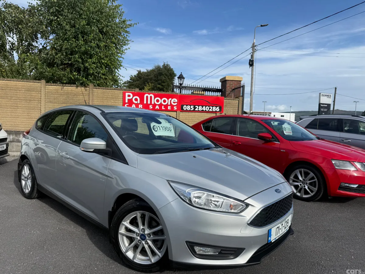 Ford Focus Hatchback, Diesel, 2017, Grey