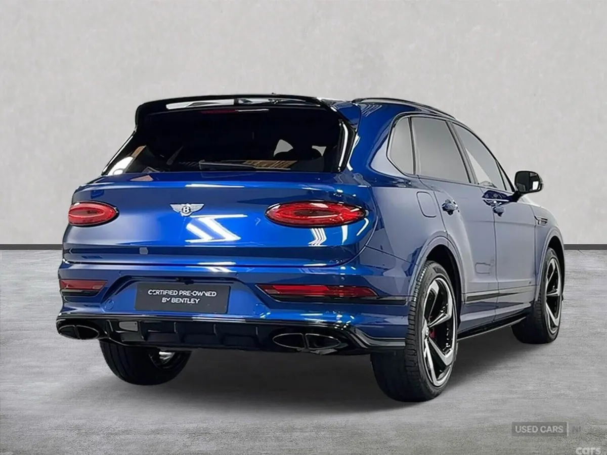 Bentley Bentayga SUV, Petrol, 2023, Blue
