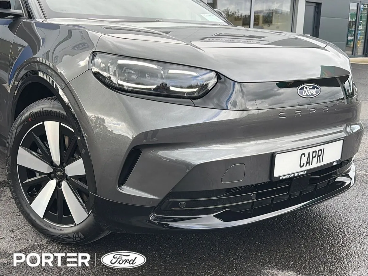 Ford Capri SUV, Electric, 2026, Grey