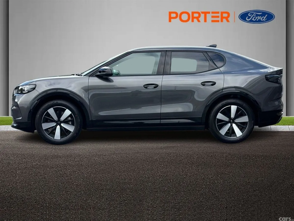 Ford Capri SUV, Electric, 2026, Grey