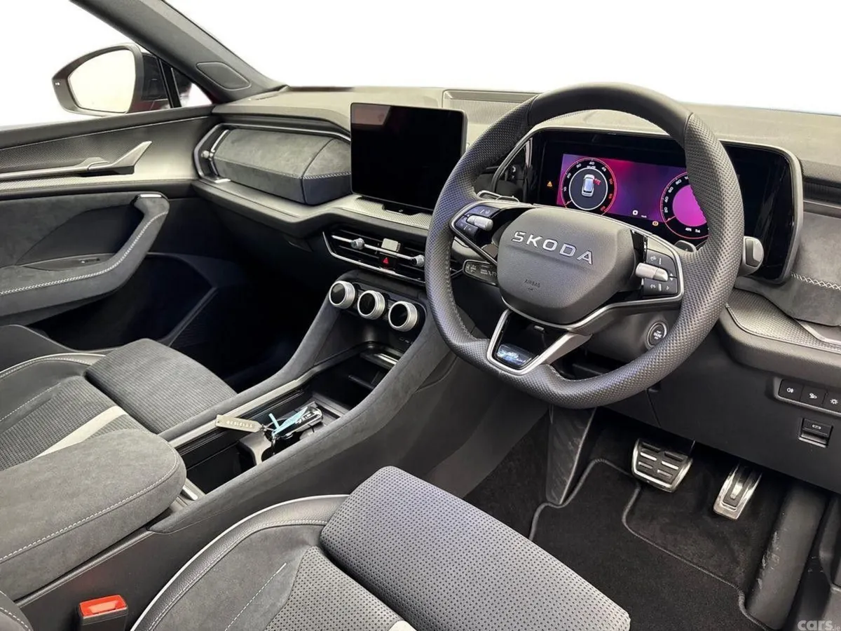 Skoda Kodiaq SUV, Diesel, 2027, Red