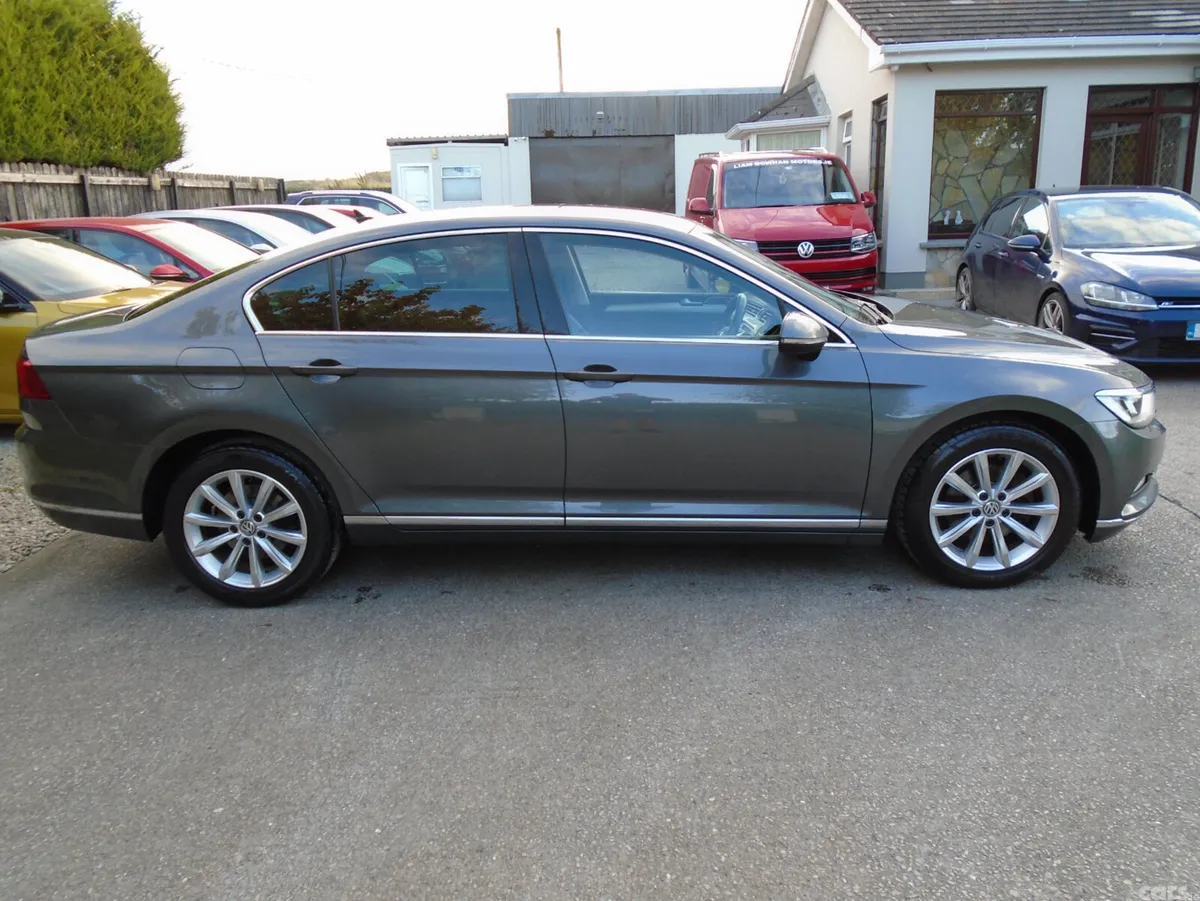 Volkswagen Passat Saloon, Diesel, 2015, Grey