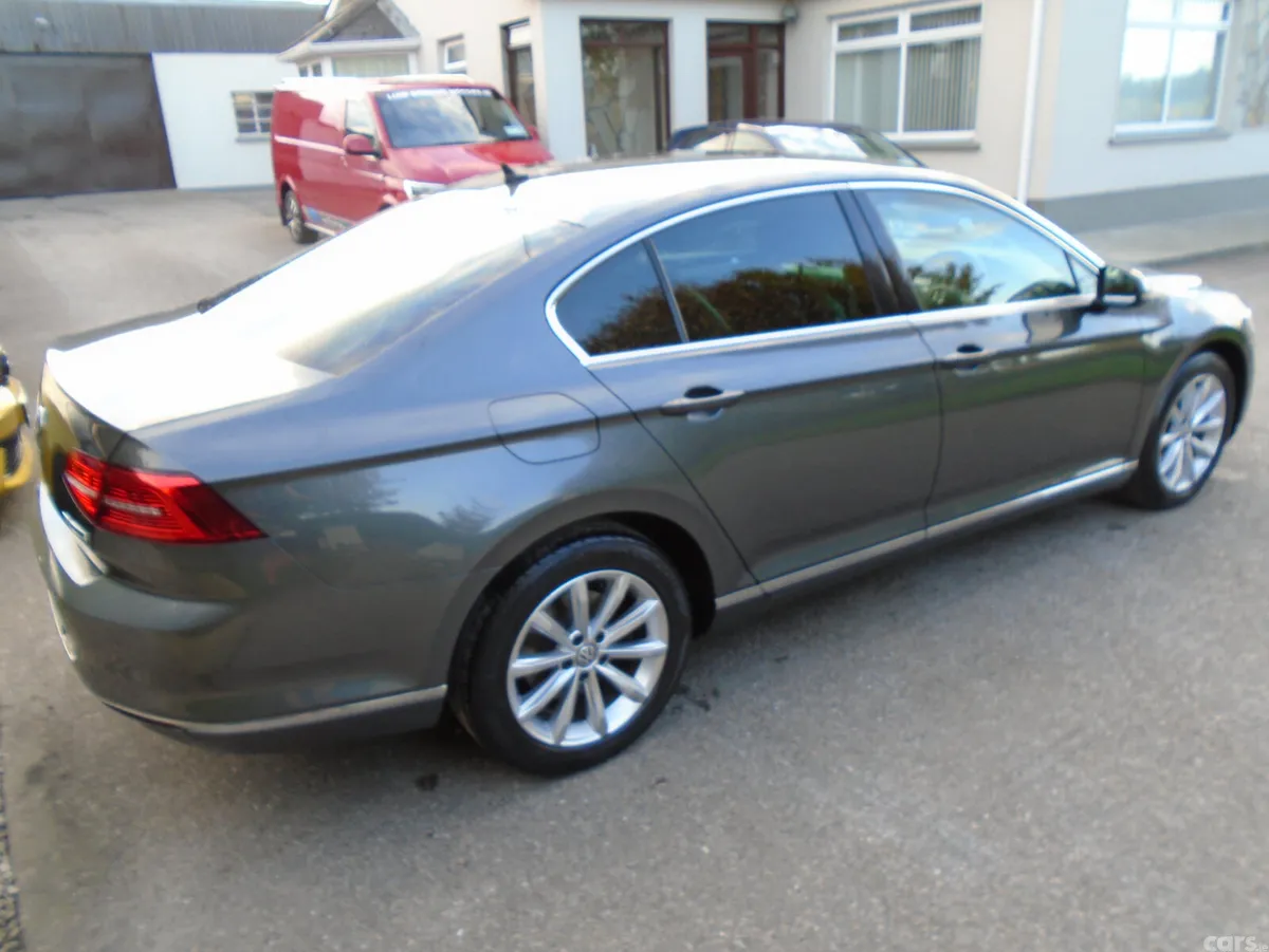 Volkswagen Passat Saloon, Diesel, 2015, Grey