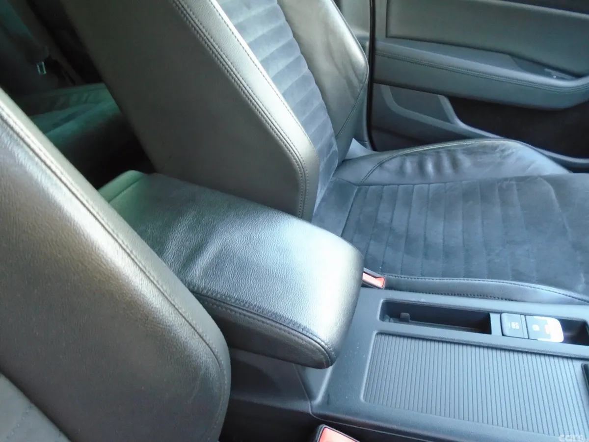 Volkswagen Passat Saloon, Diesel, 2015, Grey