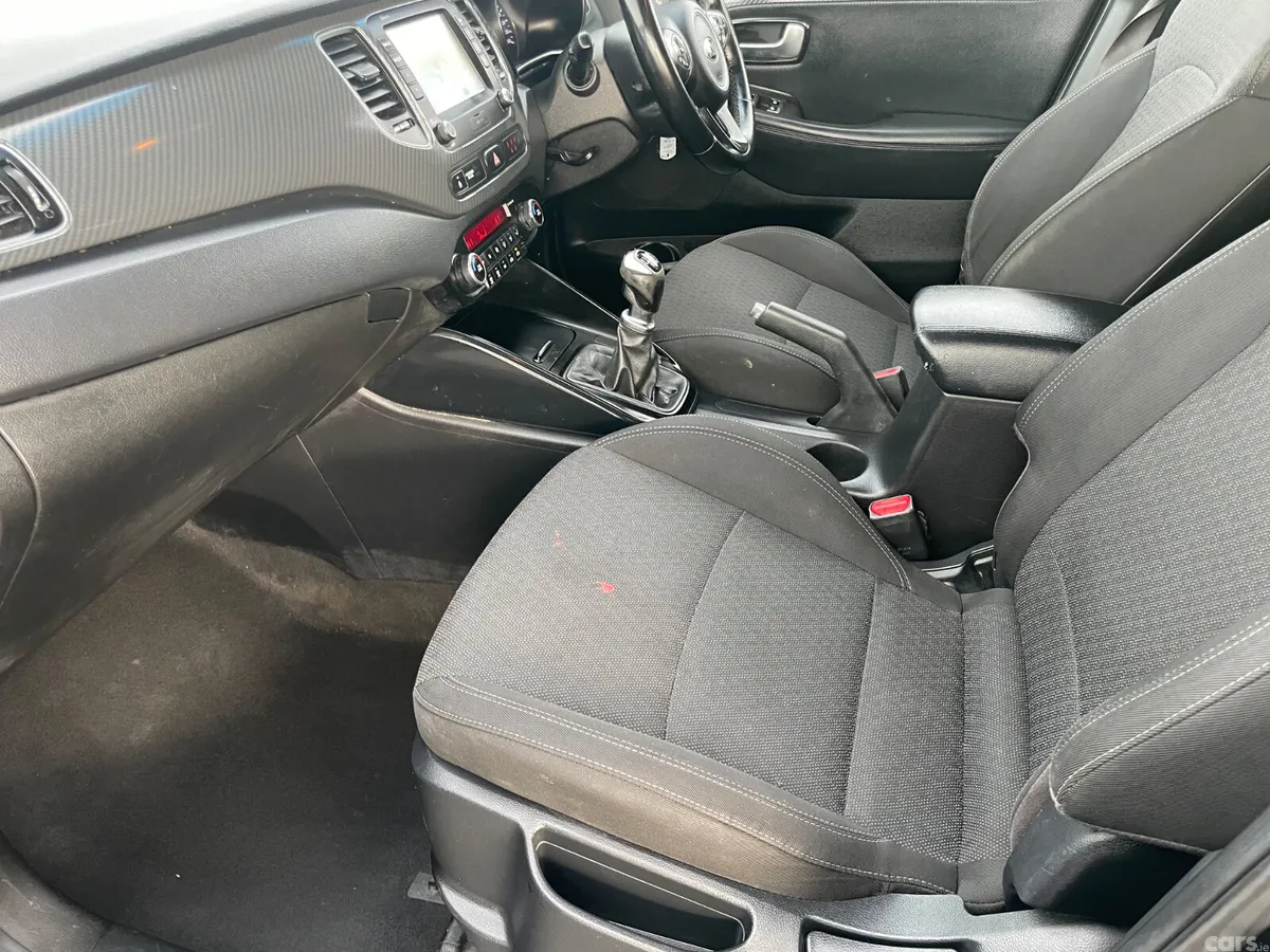 Kia Carens MPV, Diesel, 2017, Black