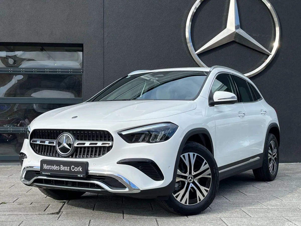 Mercedes-Benz GLA SUV, Petrol Hybrid, 2026, White