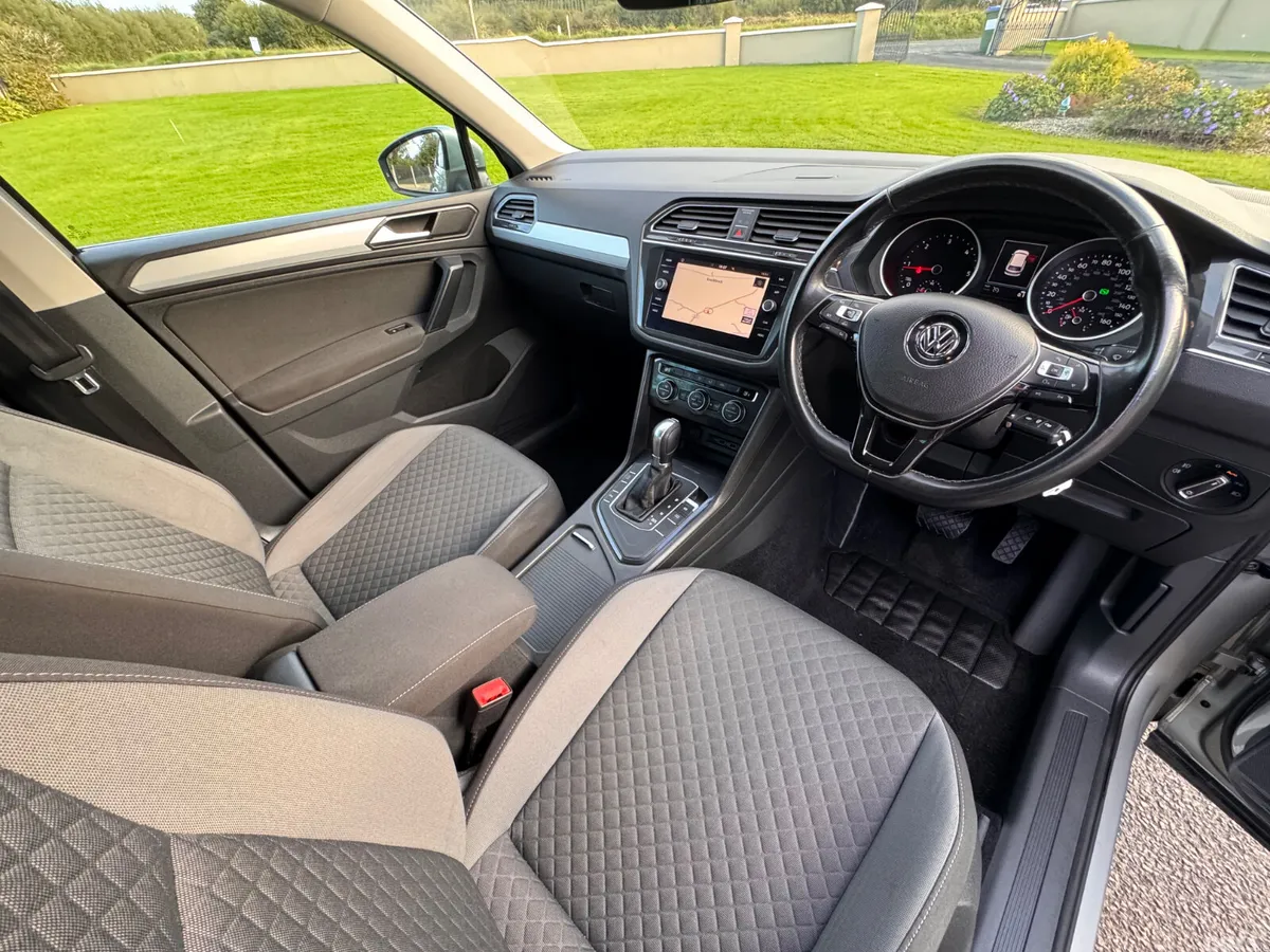 Volkswagen Tiguan SUV, Diesel, 2018, Silver