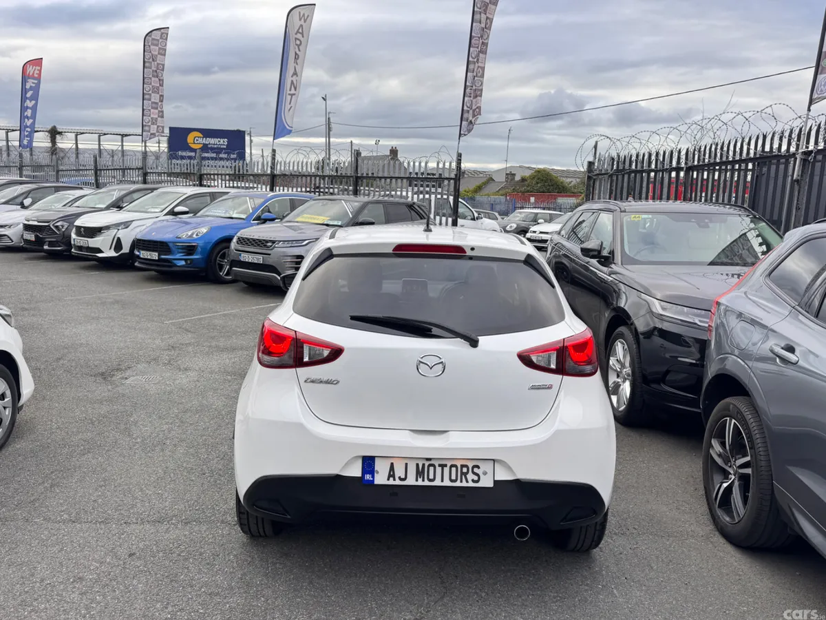 Mazda Mazda2 Hatchback, Diesel, 2015, White