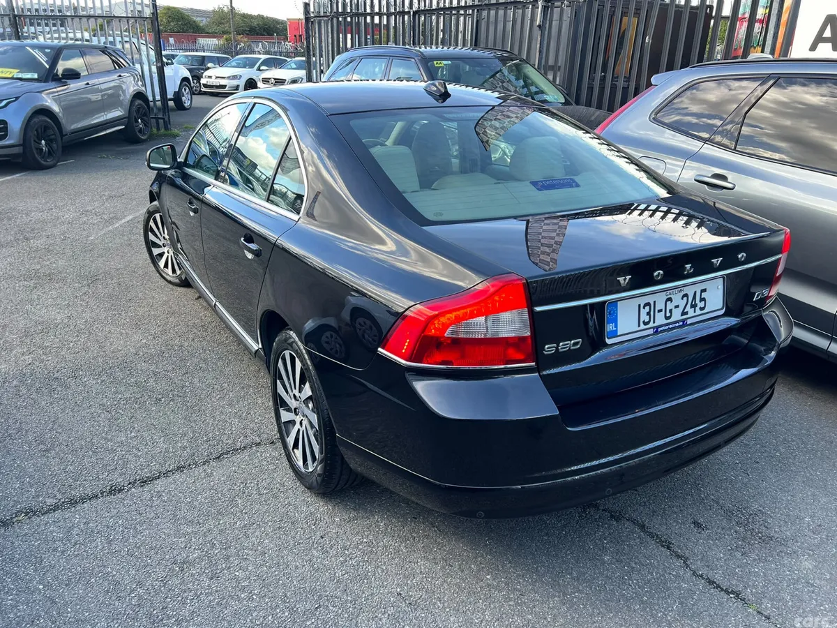 Volvo S80 Saloon, Diesel, 2013, Black