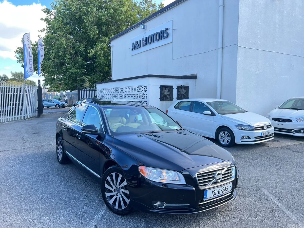 Volvo S80 Saloon, Diesel, 2013, Black