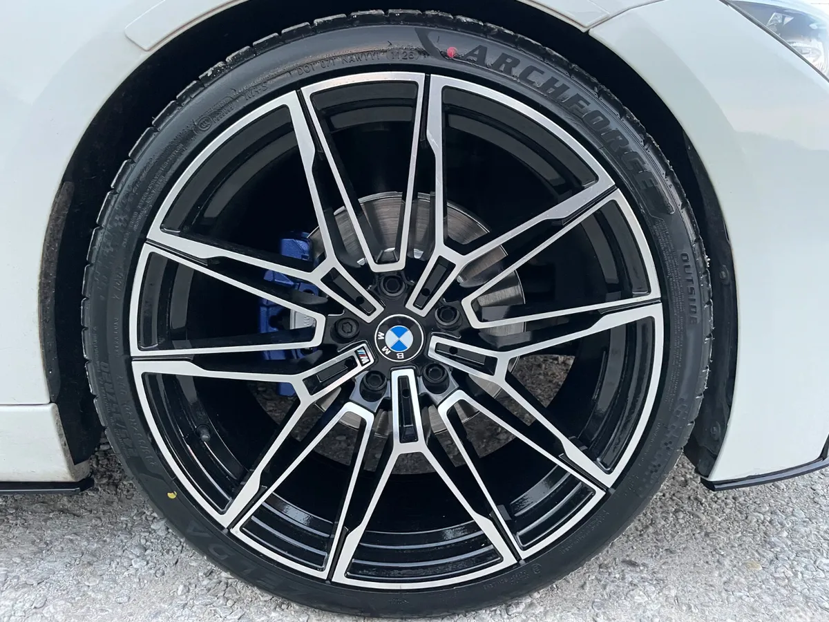 BMW 3-Series Saloon, Petrol, 2015, White