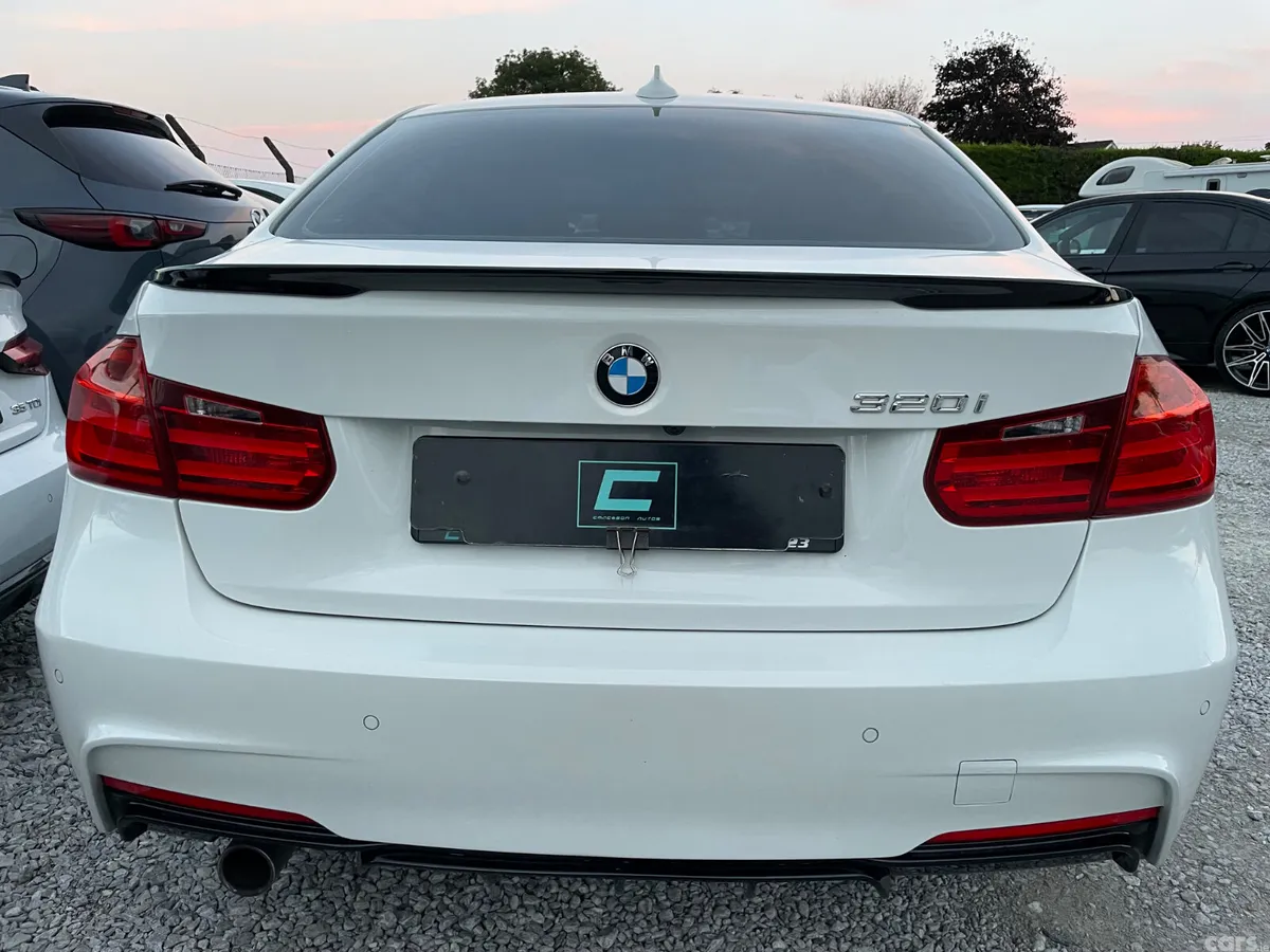 BMW 3-Series Saloon, Petrol, 2015, White