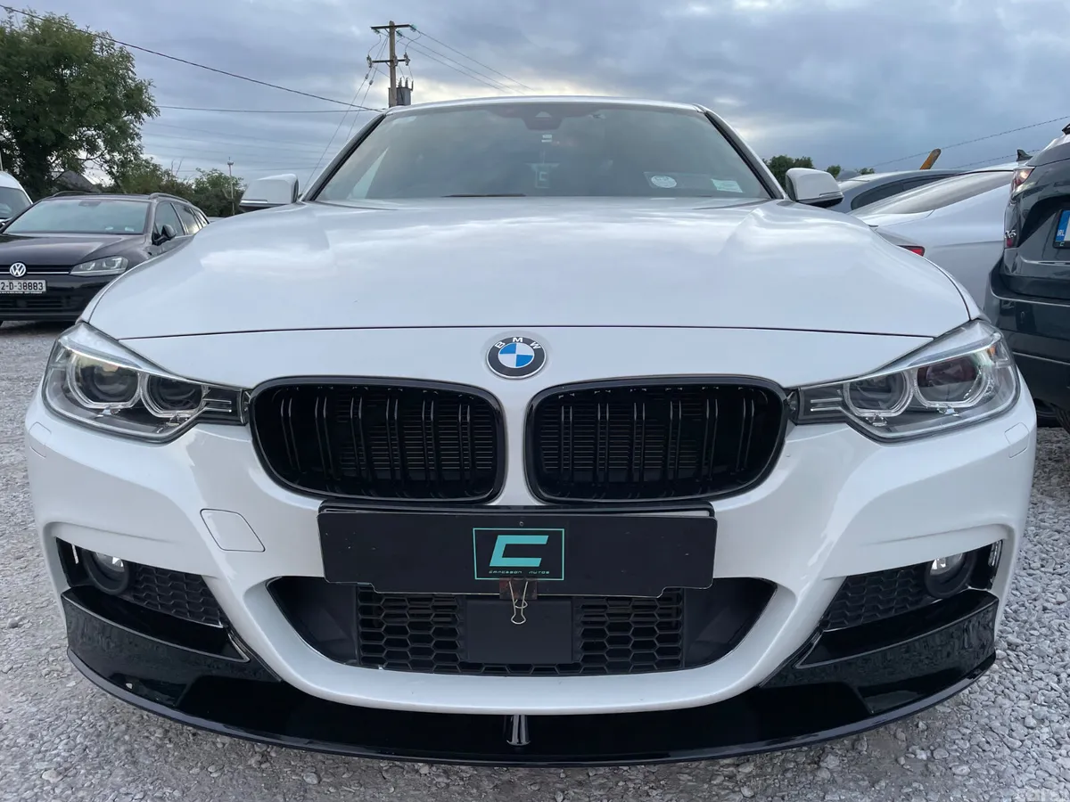 BMW 3-Series Saloon, Petrol, 2015, White