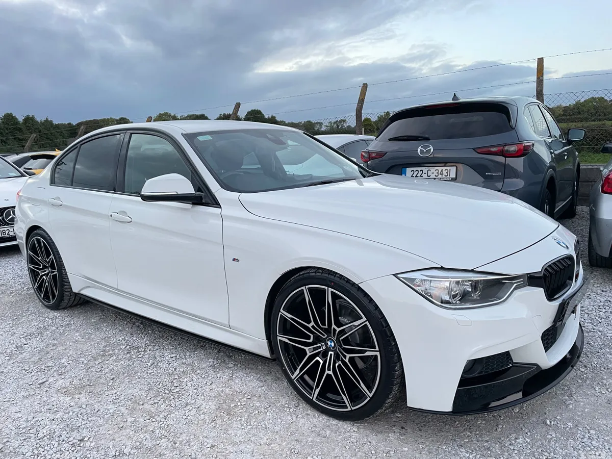 BMW 3-Series Saloon, Petrol, 2015, White