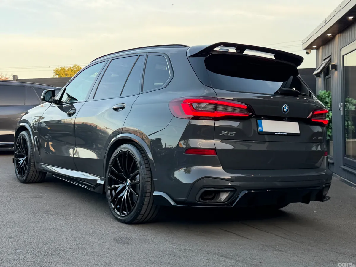 BMW X5 SUV, Petrol Hybrid, 2022, Grey