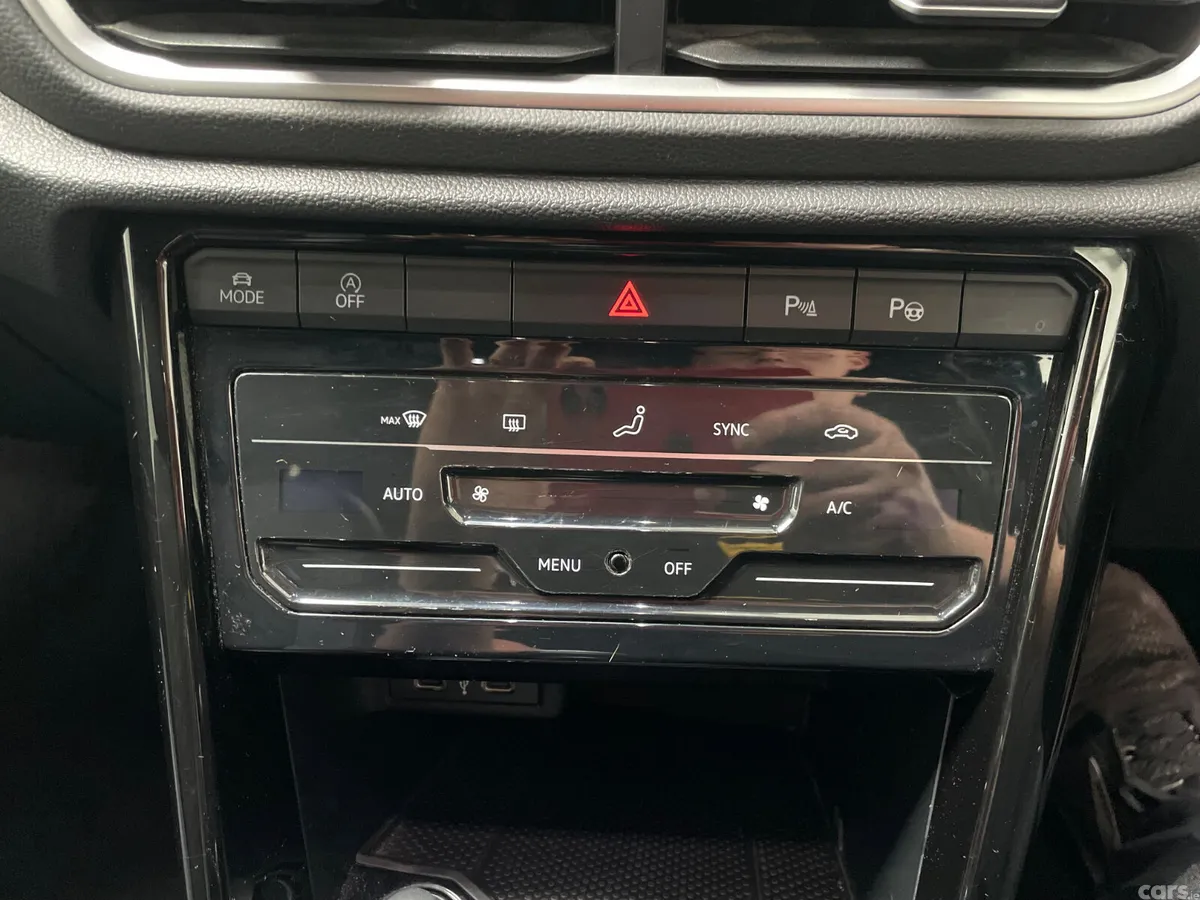 Volkswagen T-Roc SUV, Petrol, 2023, Grey