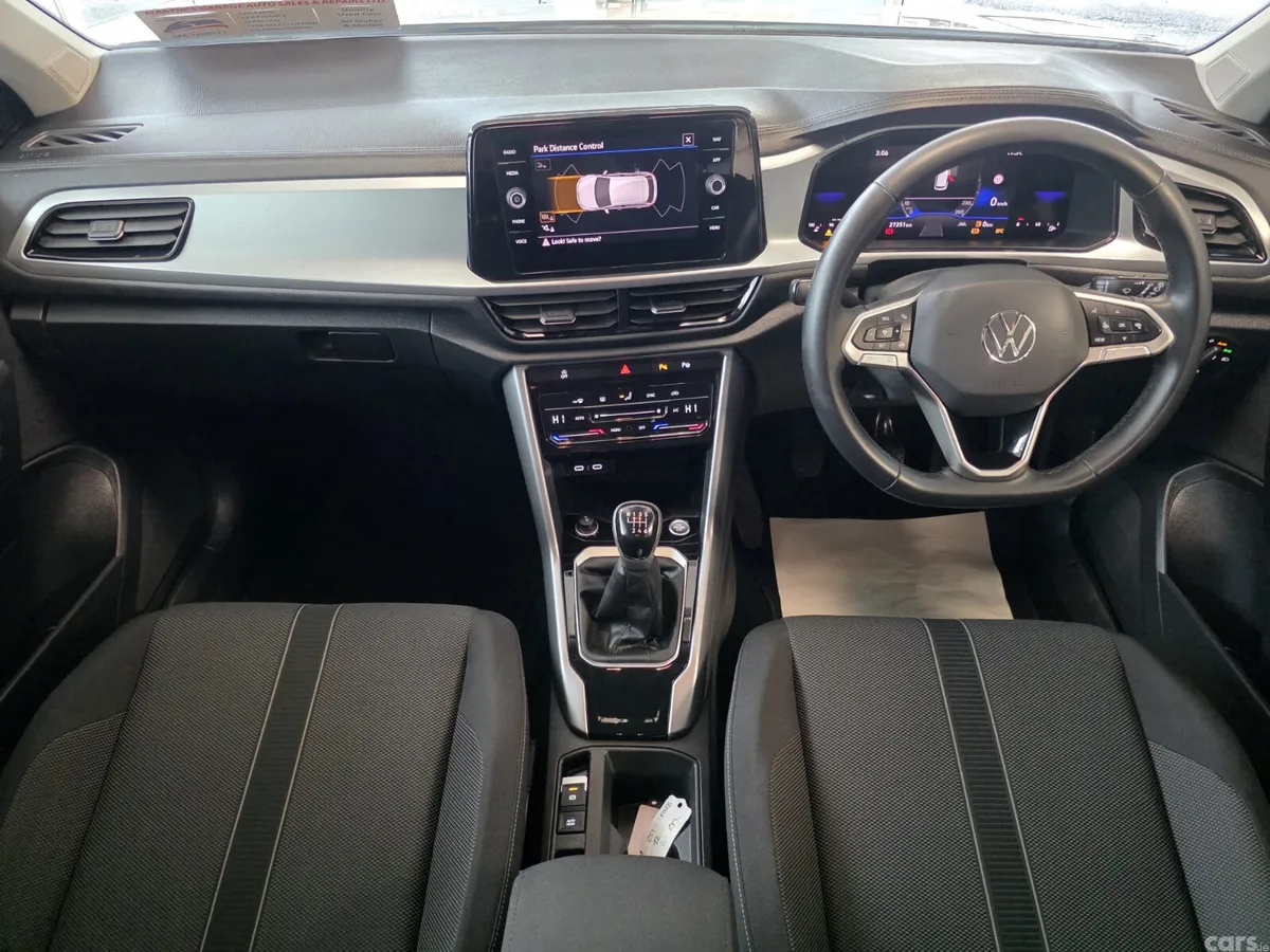 Volkswagen T-Roc SUV, Petrol, 2025, White